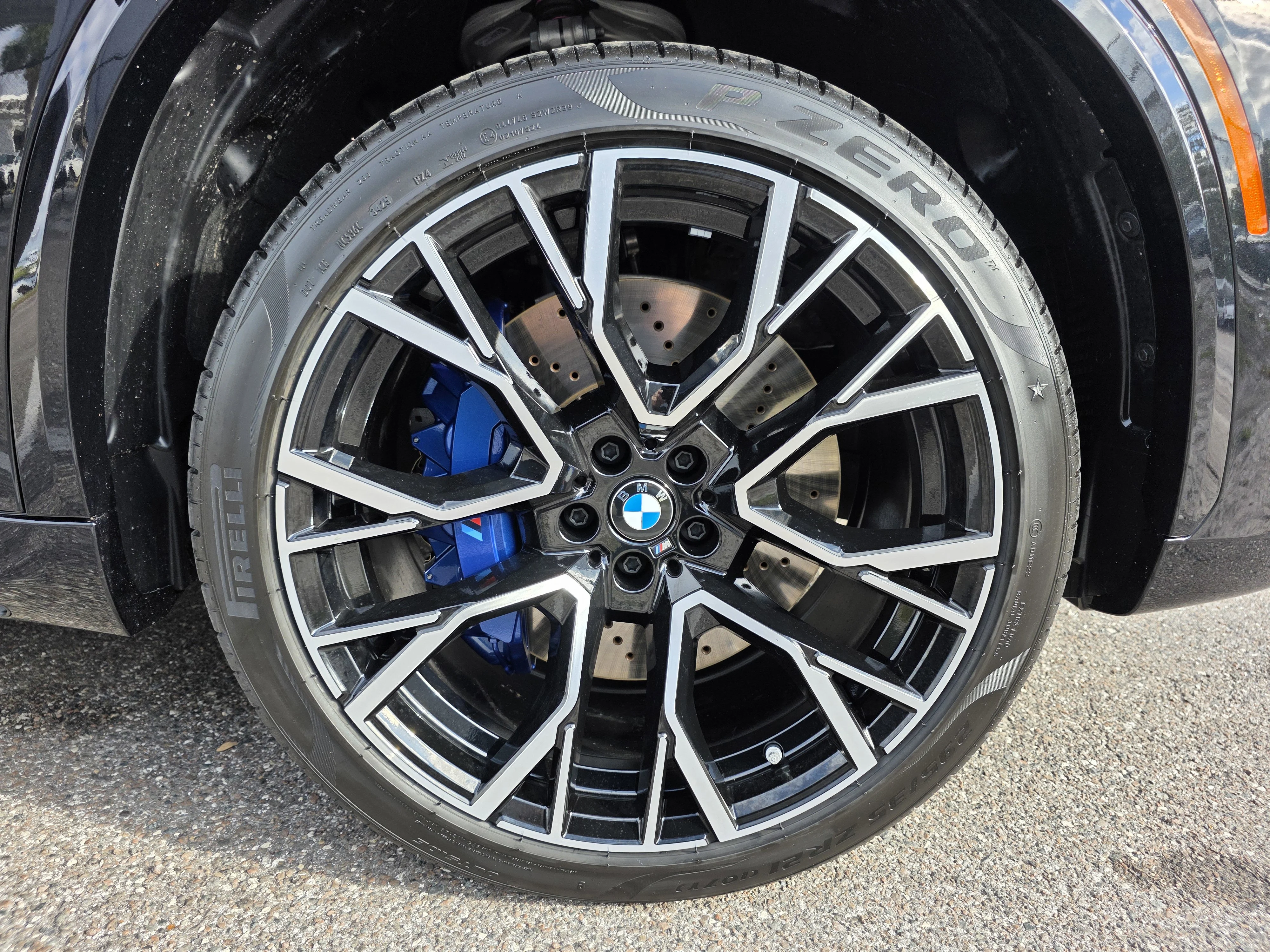 New 2026 Black Sapphire Metallic BMW Competition image 31