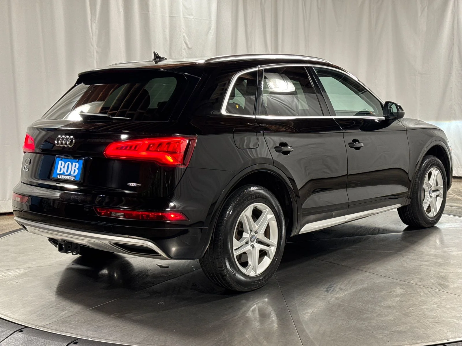 Used 2019 Brilliant Black Audi 2.0T Premium quattro image 10