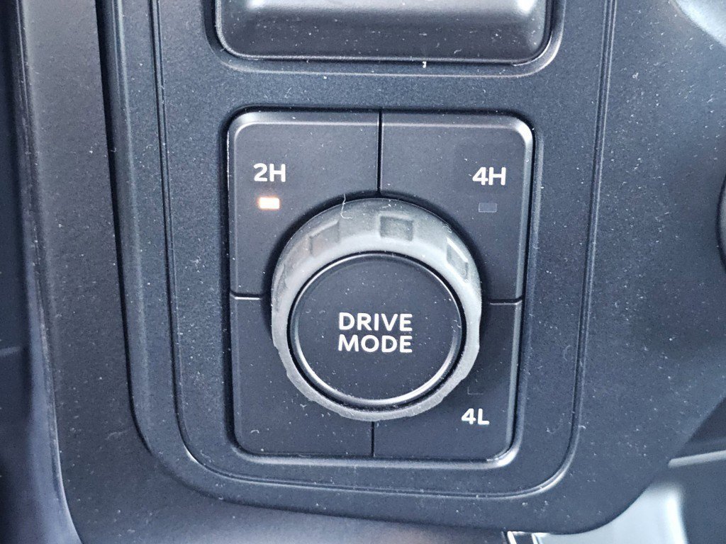 New 2026 Avalanche Ford STX image 9