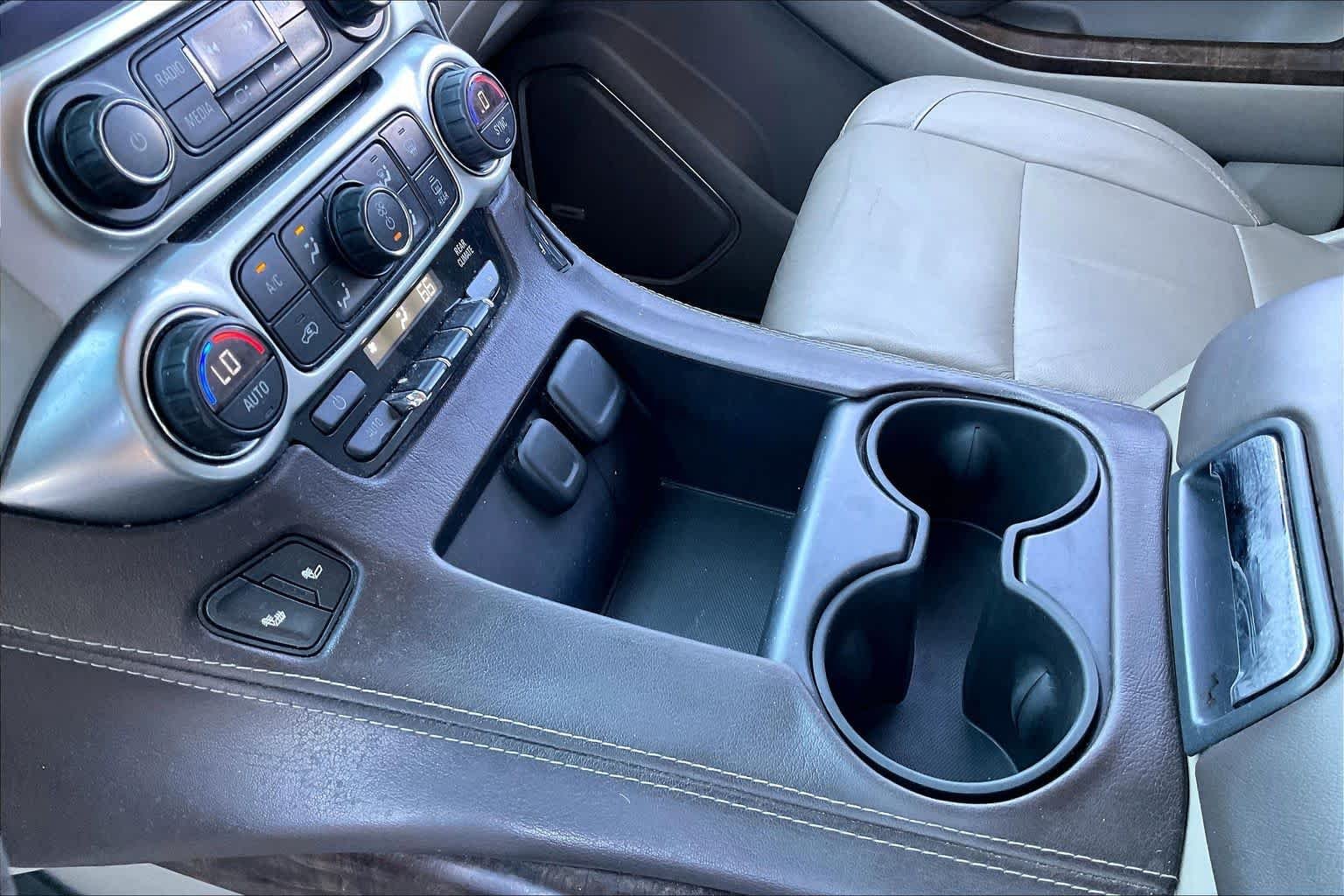 Used 2015 Black Chevrolet LT image 14