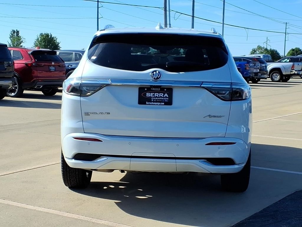 Used 2024 White Frost Tricoat Buick Avenir image 15