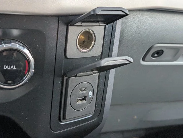 Used 2023 Gray Metallic Ford XLT image 19