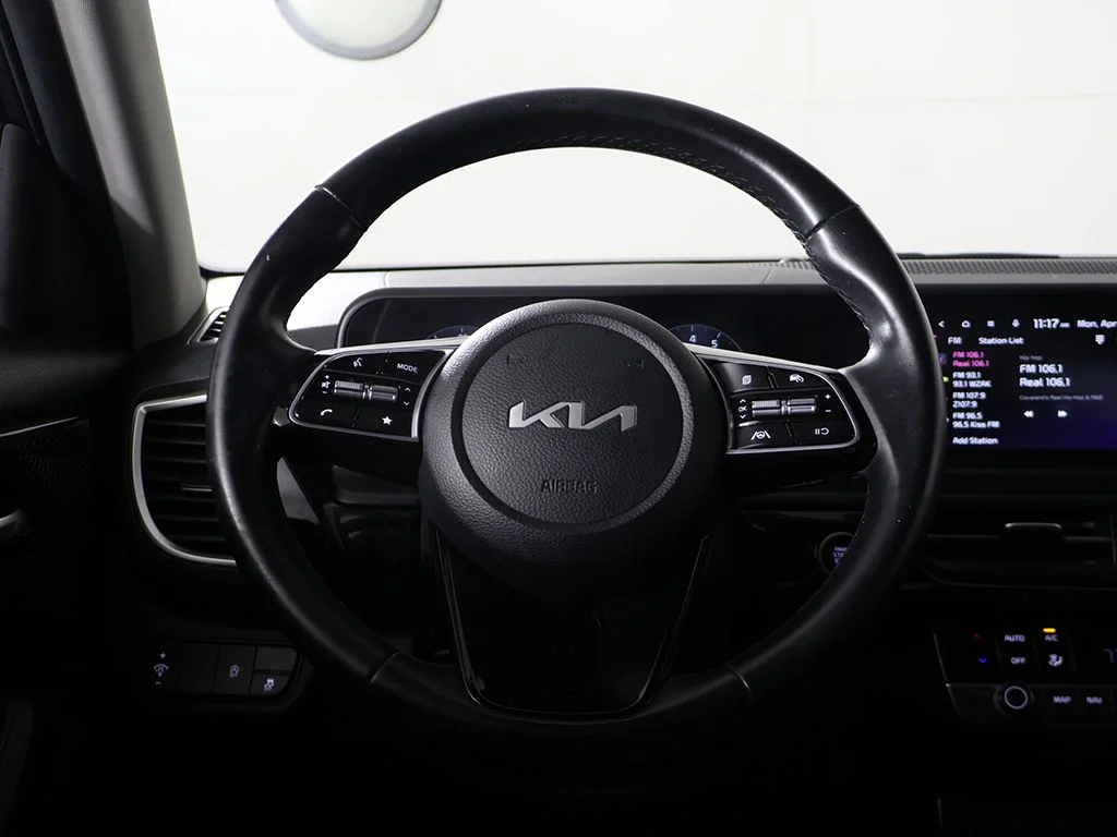 Used 2024 Blue Kia S image 34