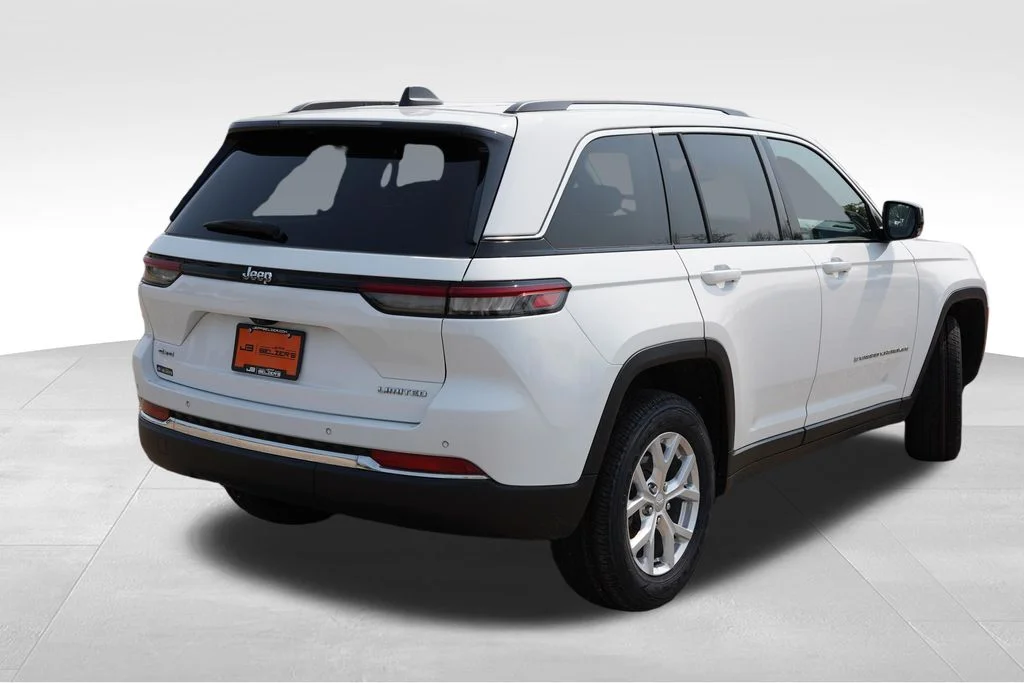 Used 2023 White Jeep Limited image 5