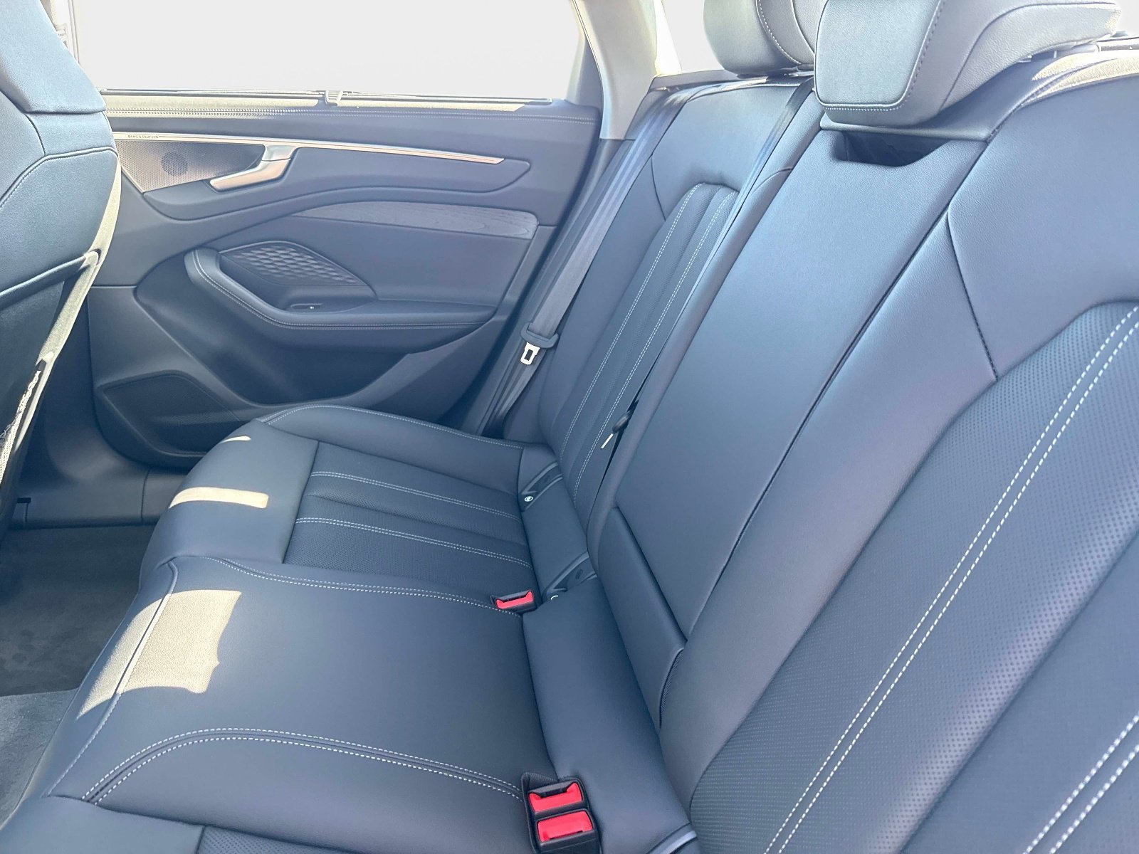 New 2026 Glacier White Metallic Audi Premium Plus image 12