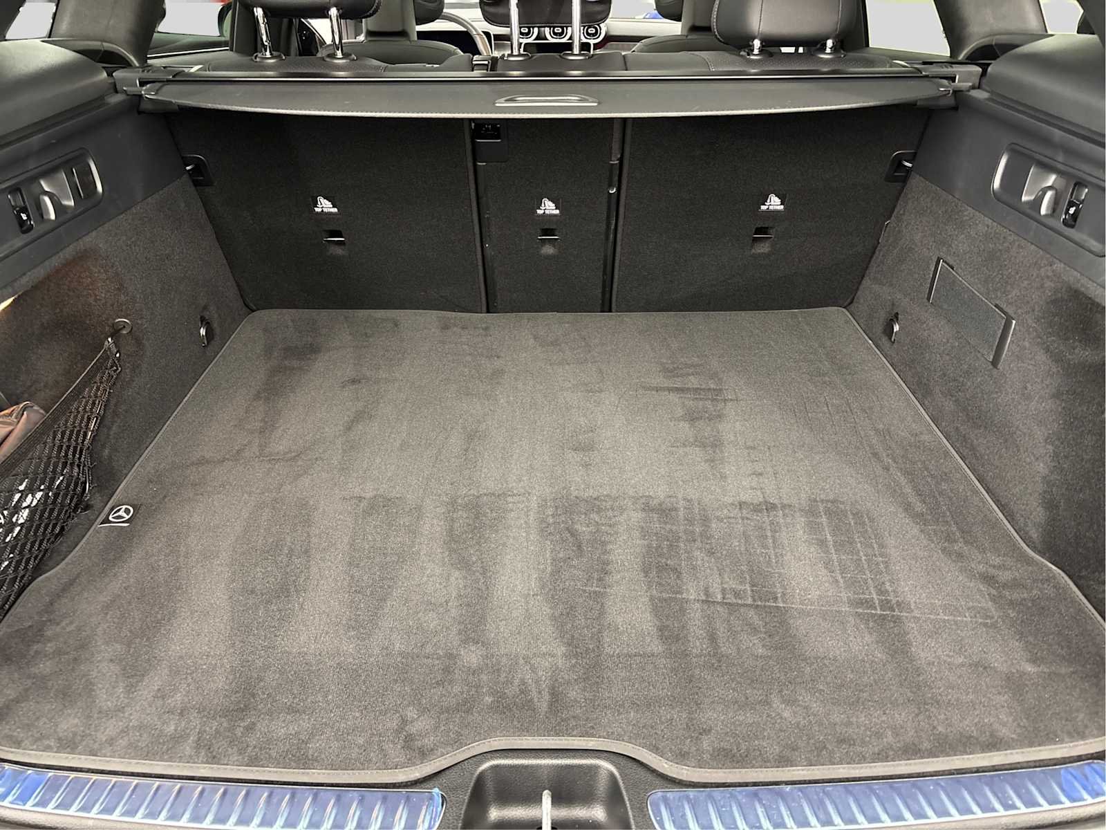New 2026 Black Mercedes-Benz GLC 300 image 11