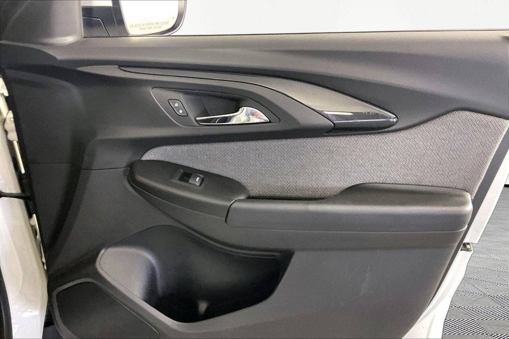 Used 2023 White Chevrolet LT image 24