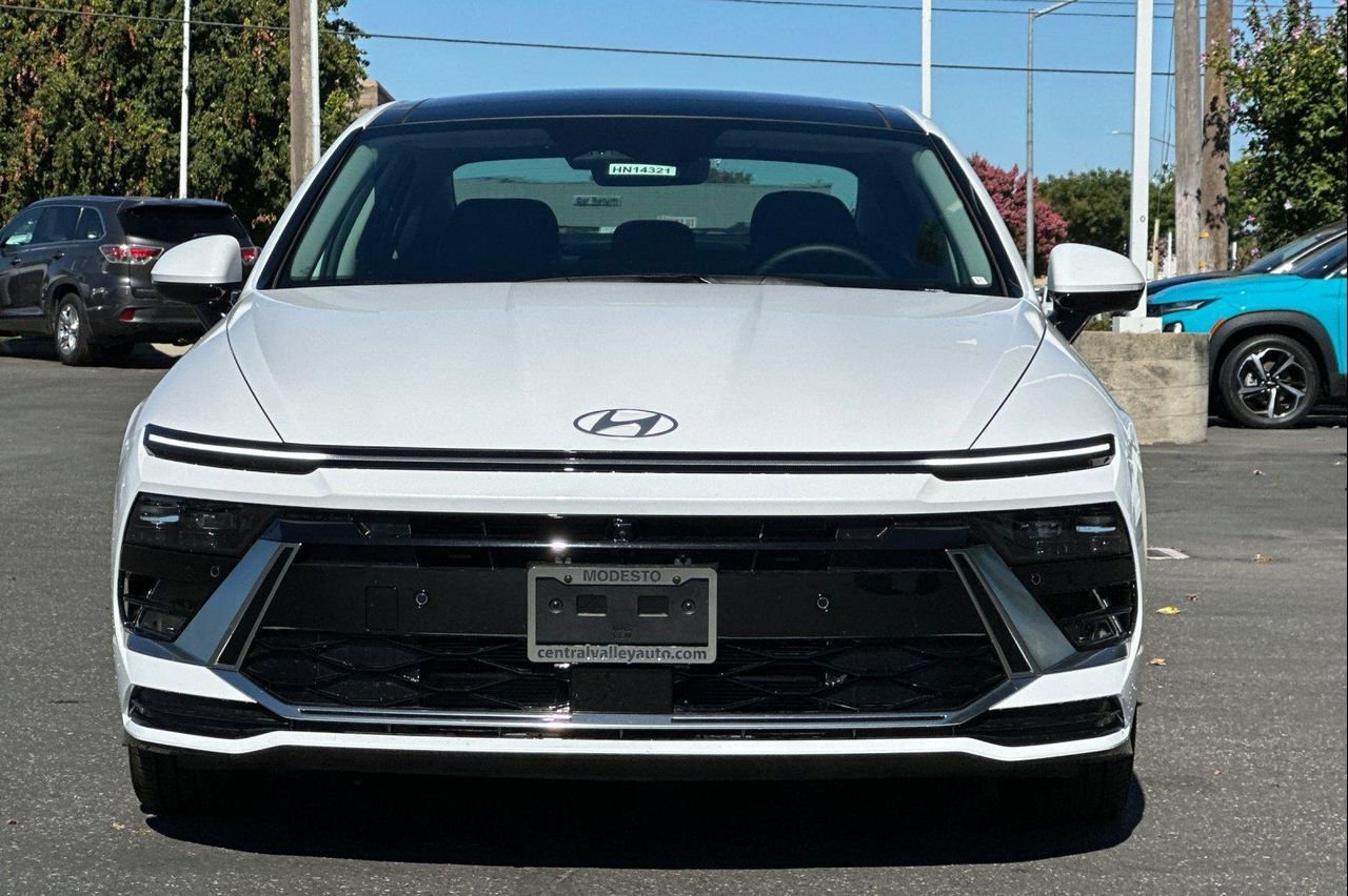 New 2026 Serenity White Hyundai Limited image 9