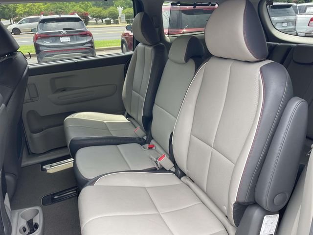 2018 Kia Sedona LX - Photo 10