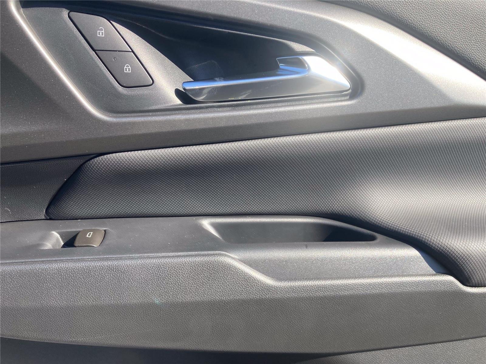 2026 Chevrolet Equinox EV 1LT - Photo 31