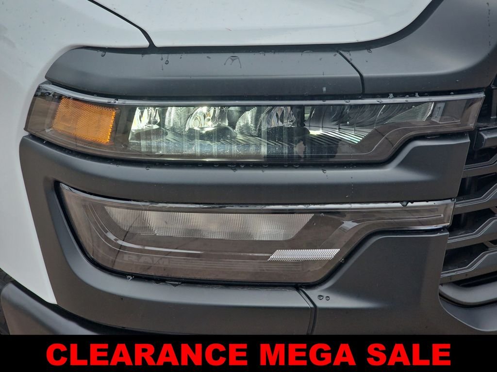 2025 RAM 3500 Chassis Tradesman - Photo 34