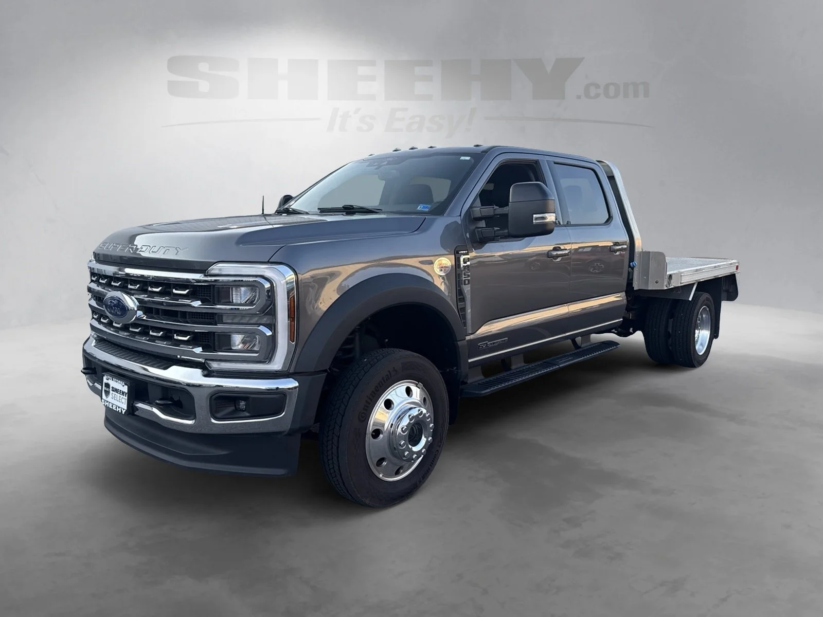 Used 2024 Carbonized Gray Metallic Ford Lariat image 14