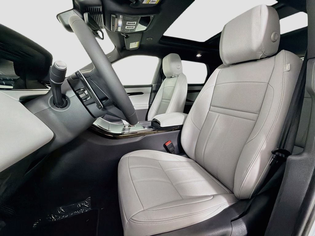 New 2026 Arroios Grey Land Rover S image 22