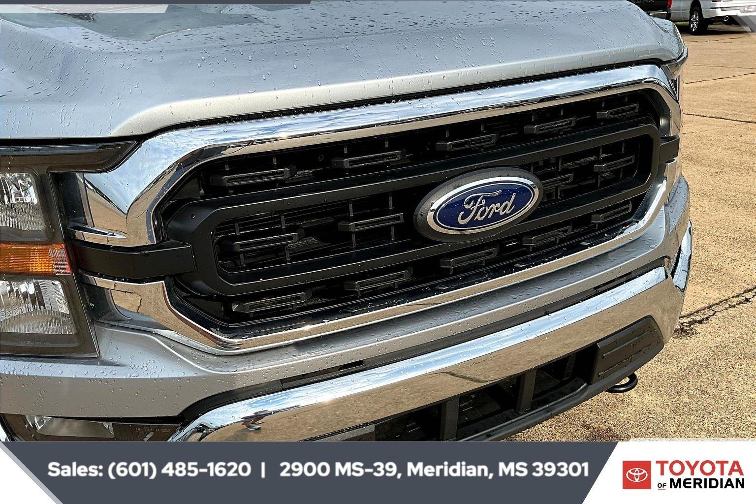 Used 2023 Iconic Silver Ford XLT image 21