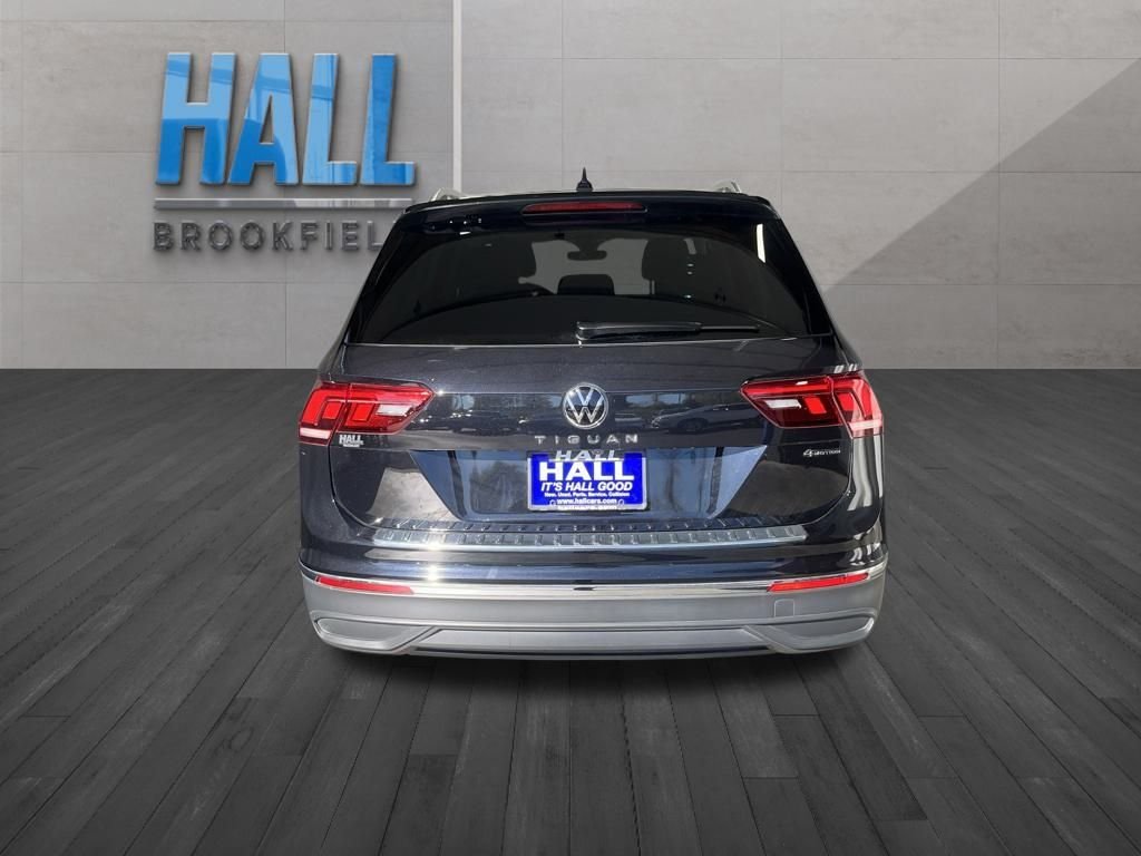 2024 Volkswagen Tiguan Wolfsburg Edition photo 4