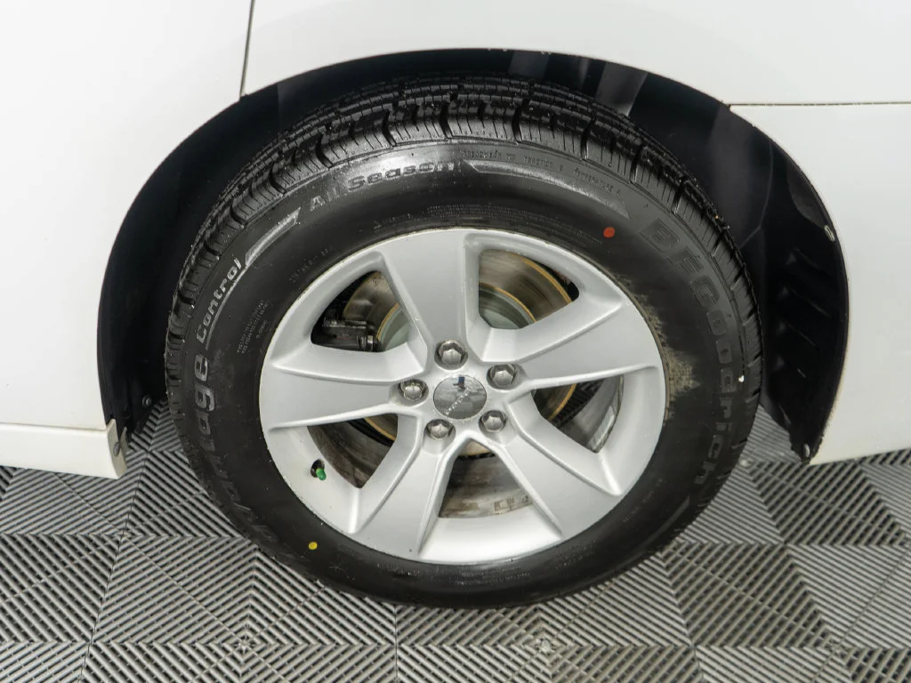 2014 Dodge Charger SE - Photo 24