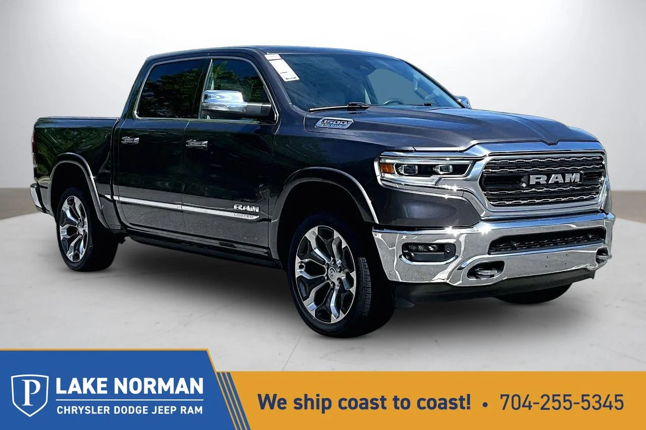 2022 RAM 1500 Limited 4x4 Crew Cab 5'7's photo