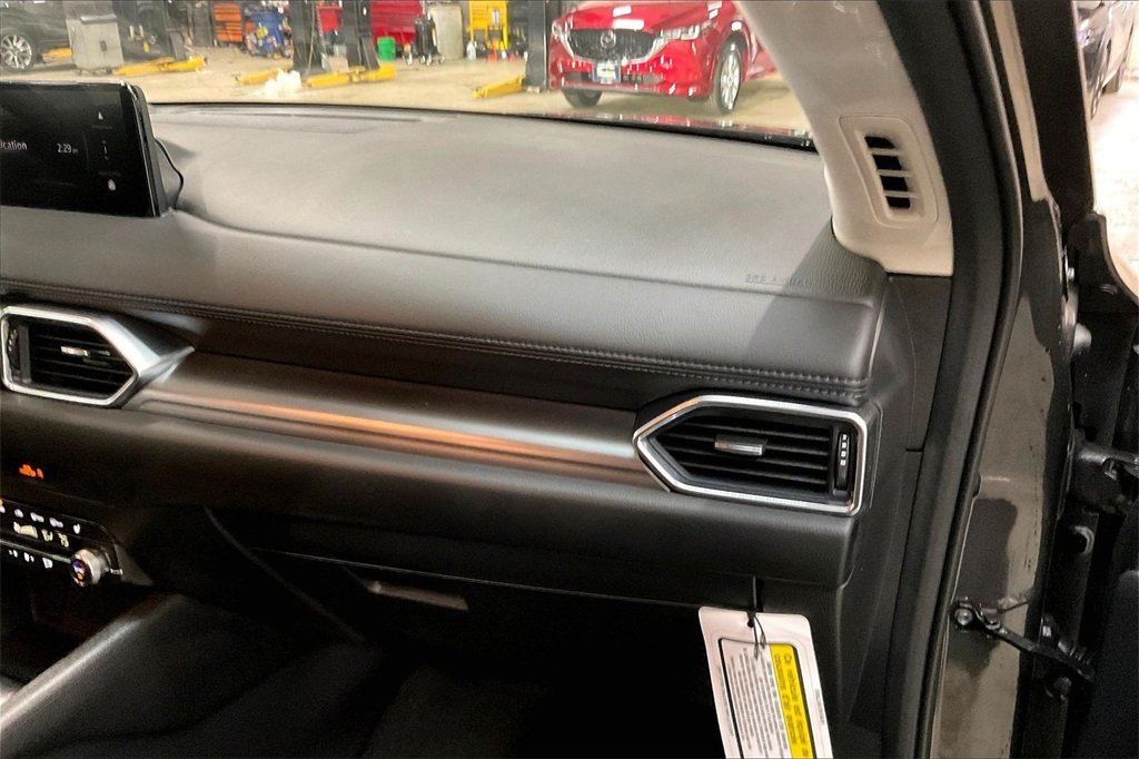 2025 MAZDA CX-5 - Image 15