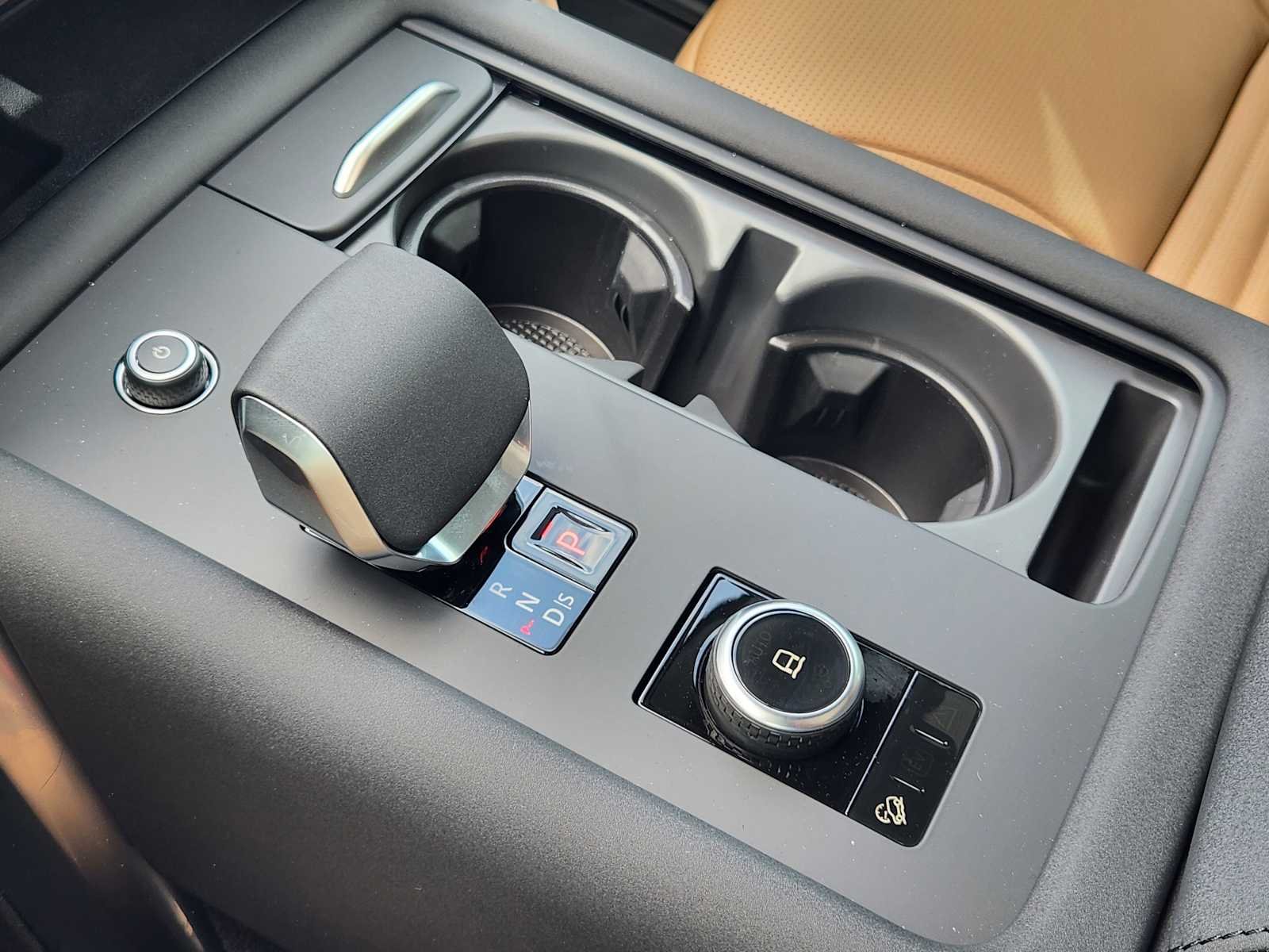 2026 Land Rover Discovery Gemini Edition - Photo 20