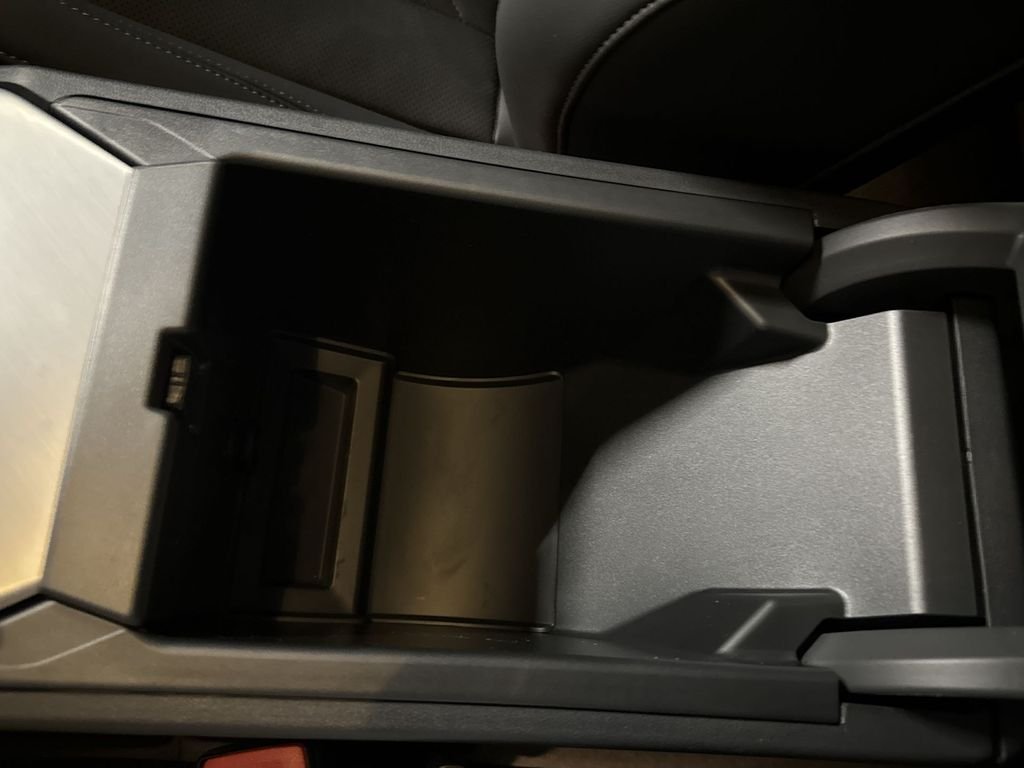 New 2026 Black Sapphire Metallic BMW 30 xDrive image 21