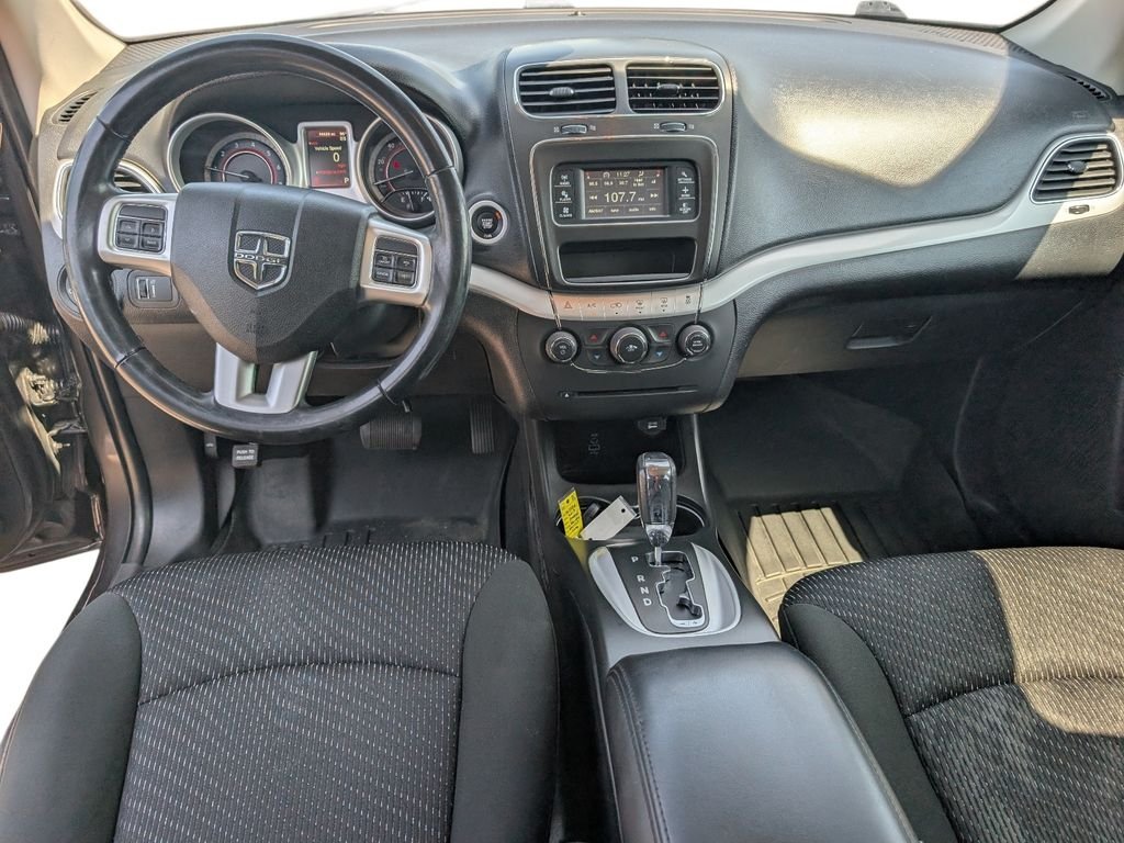 Used 2019 Gray Dodge SE image 19