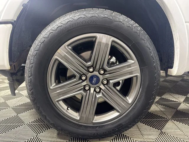 Certified Used 2020 White Ford Lariat image 10
