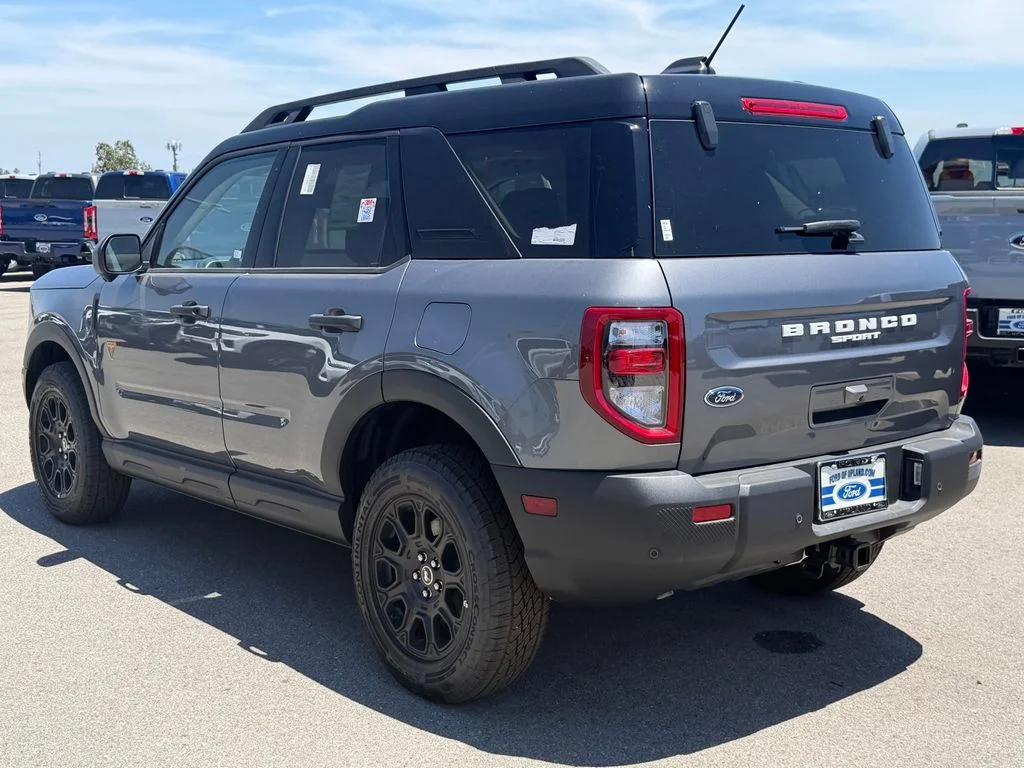 New 2025 Carbonized Gray Metallic Ford Badlands® image 5