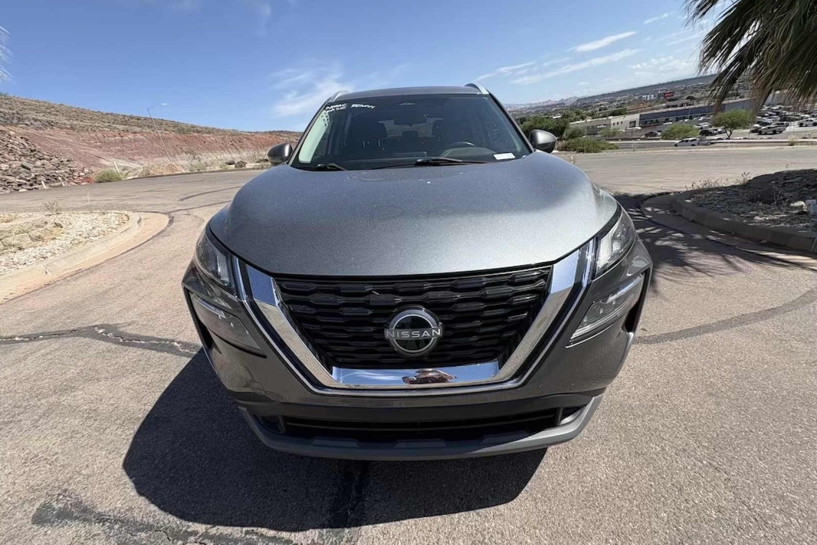 Used 2023 Gun Metallic Nissan SV image 9