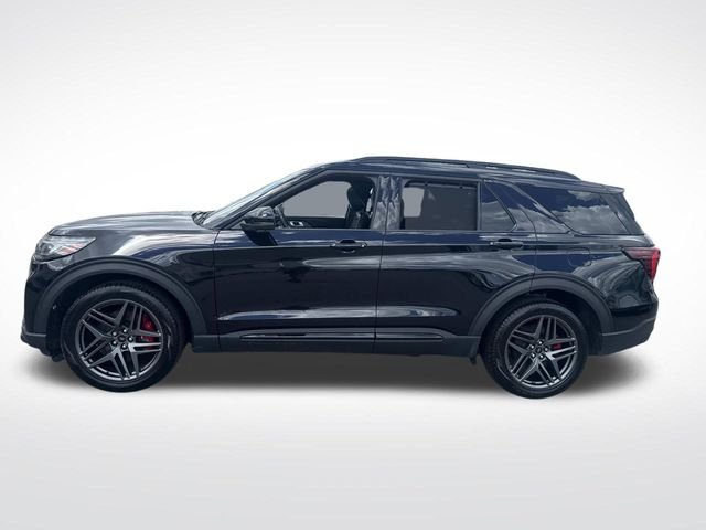 Certified Used 2025 Agate Black Metallic Ford ST image 2