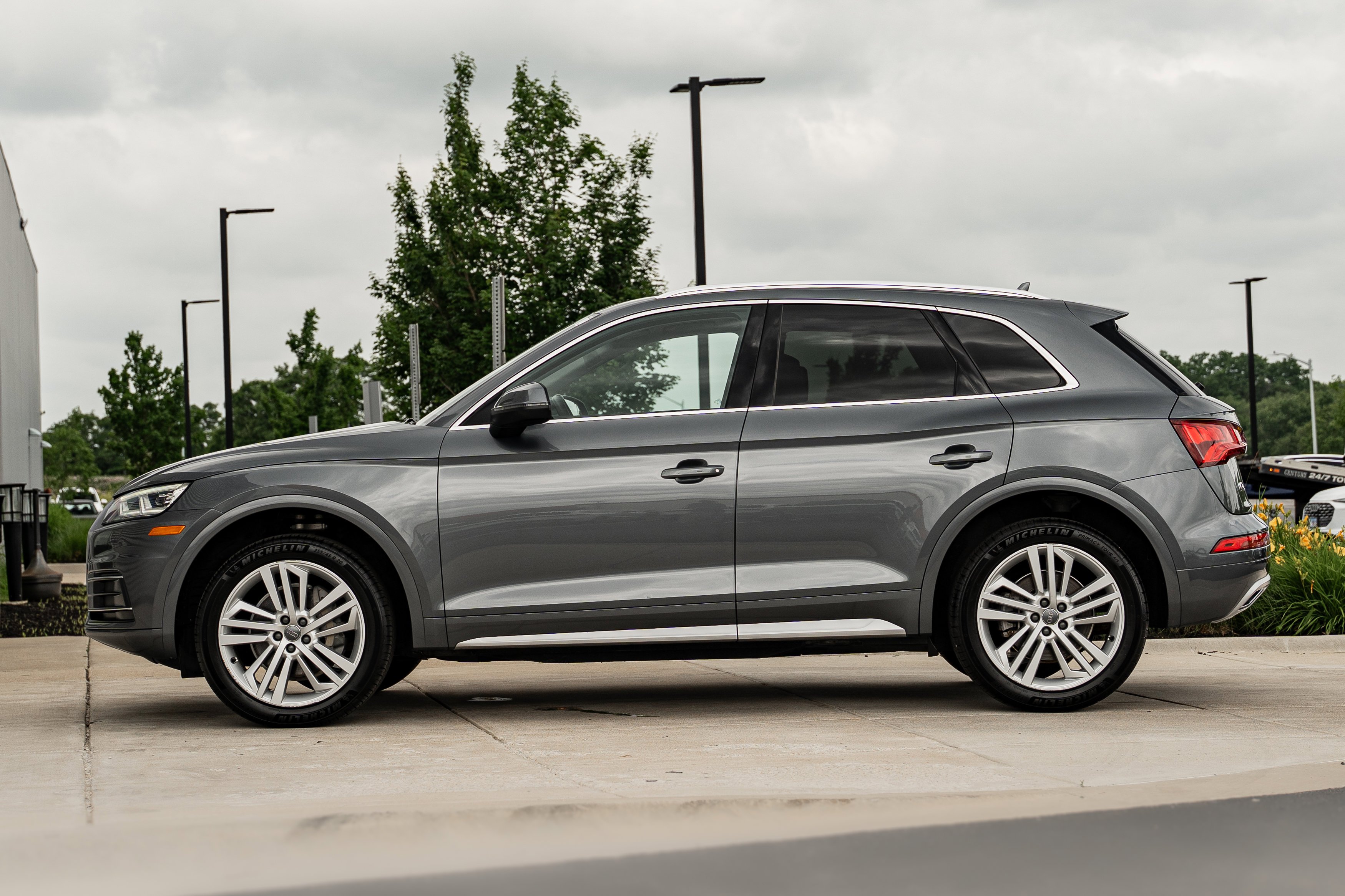 Used 2018 Monsoon Gray Metallic Audi Premium Plus image 6