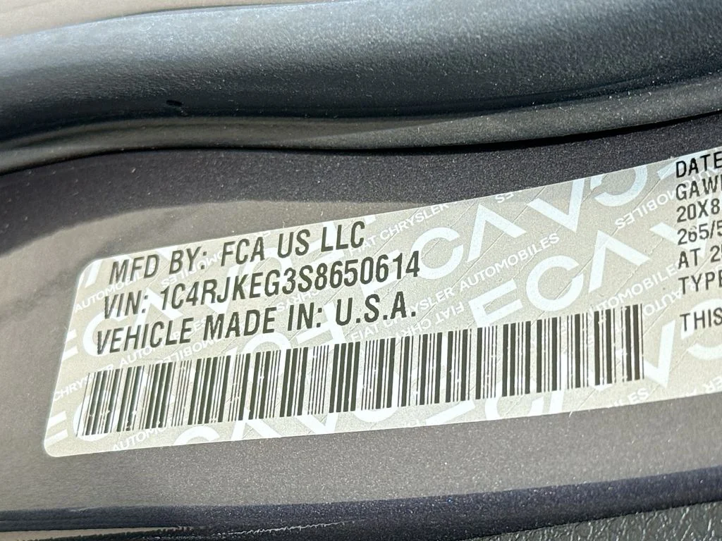 Certified Used 2024 Bright White Clearcoat Jeep Laredo X image 36