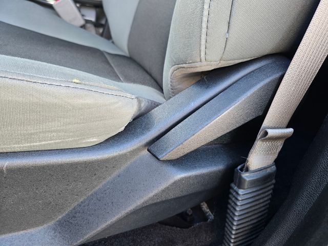Used 2017 Blue Ford XL image 11