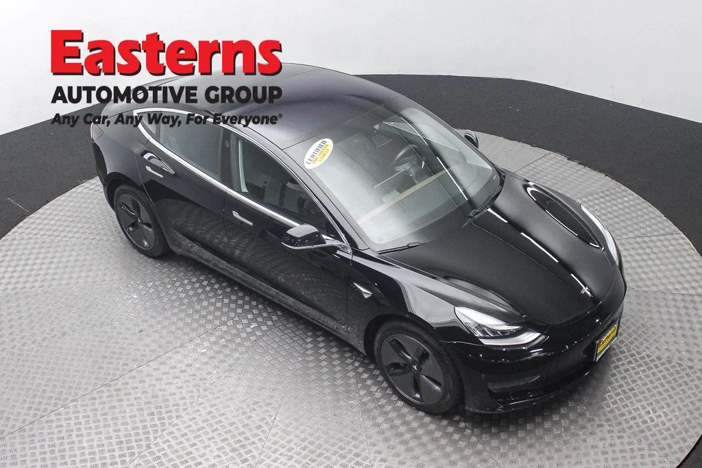 Used 2018 Black Tesla Long Range image 3