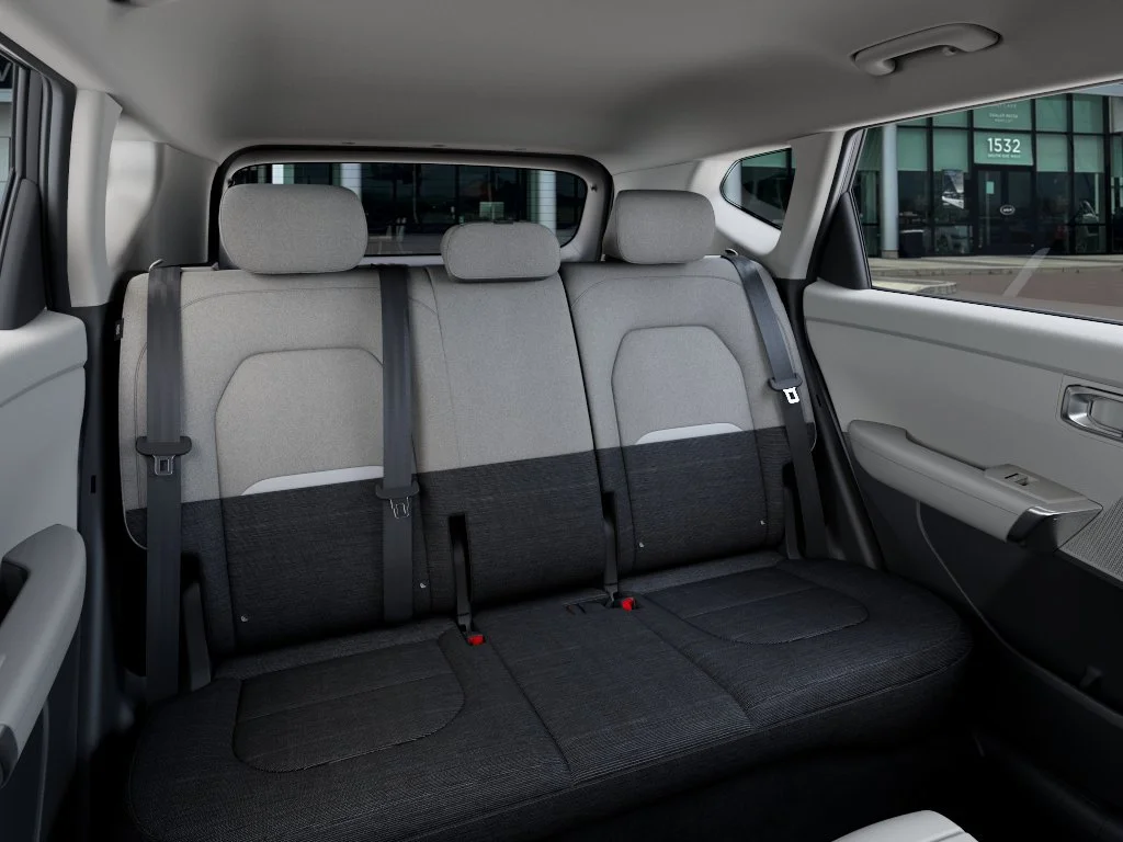 New 2027 Snow White Pearl Kia S image 16