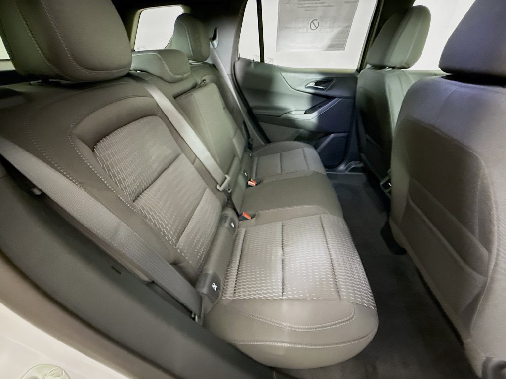 New 2026 Summit White Chevrolet LT image 25