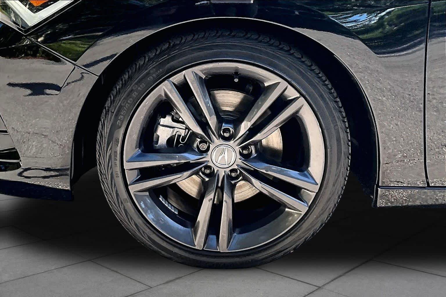 Used 2024 Majestic Black Pearl Acura w/A-Spec Technology Package image 11