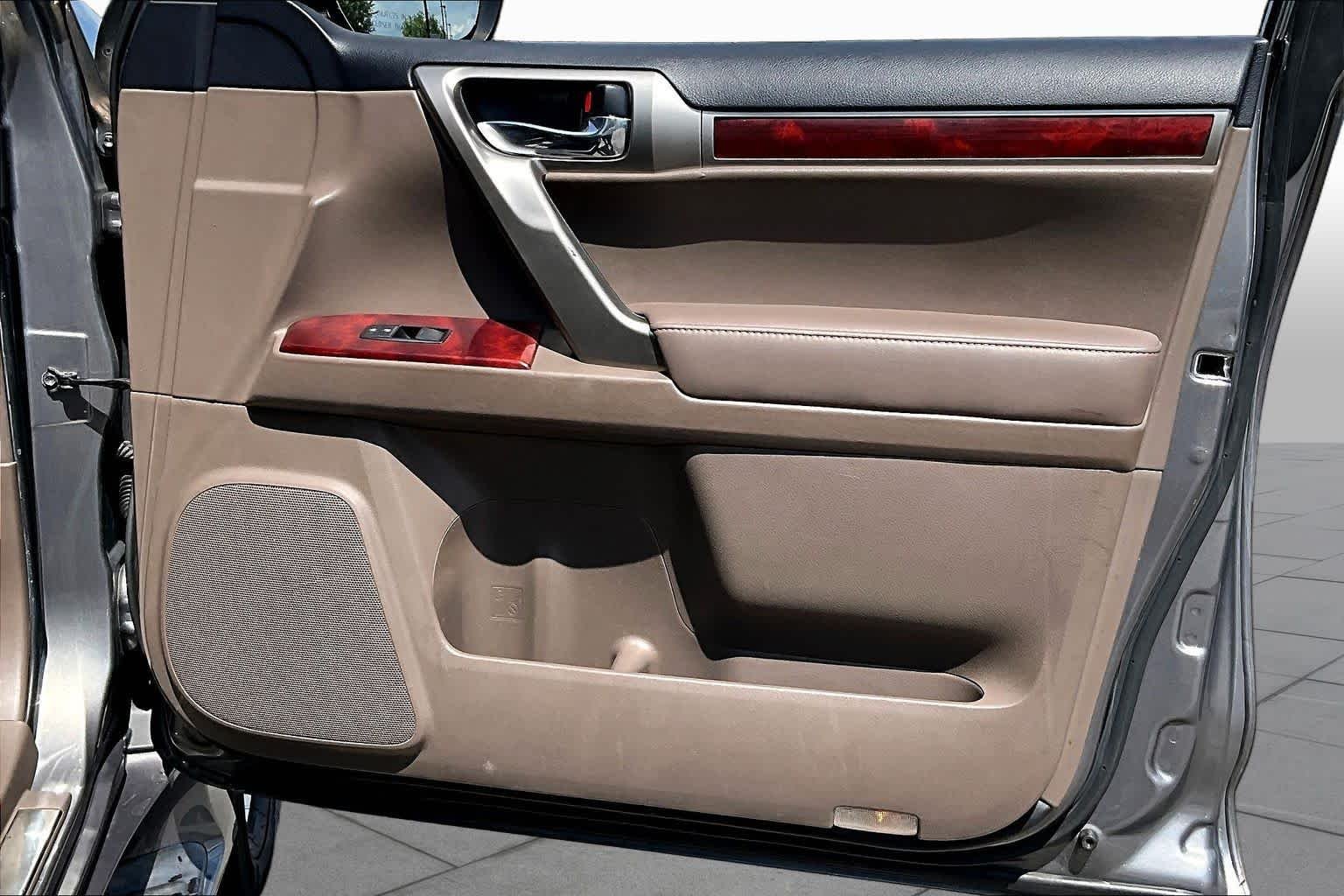 Used 2013 Knights Armor Pearl Lexus  image 21