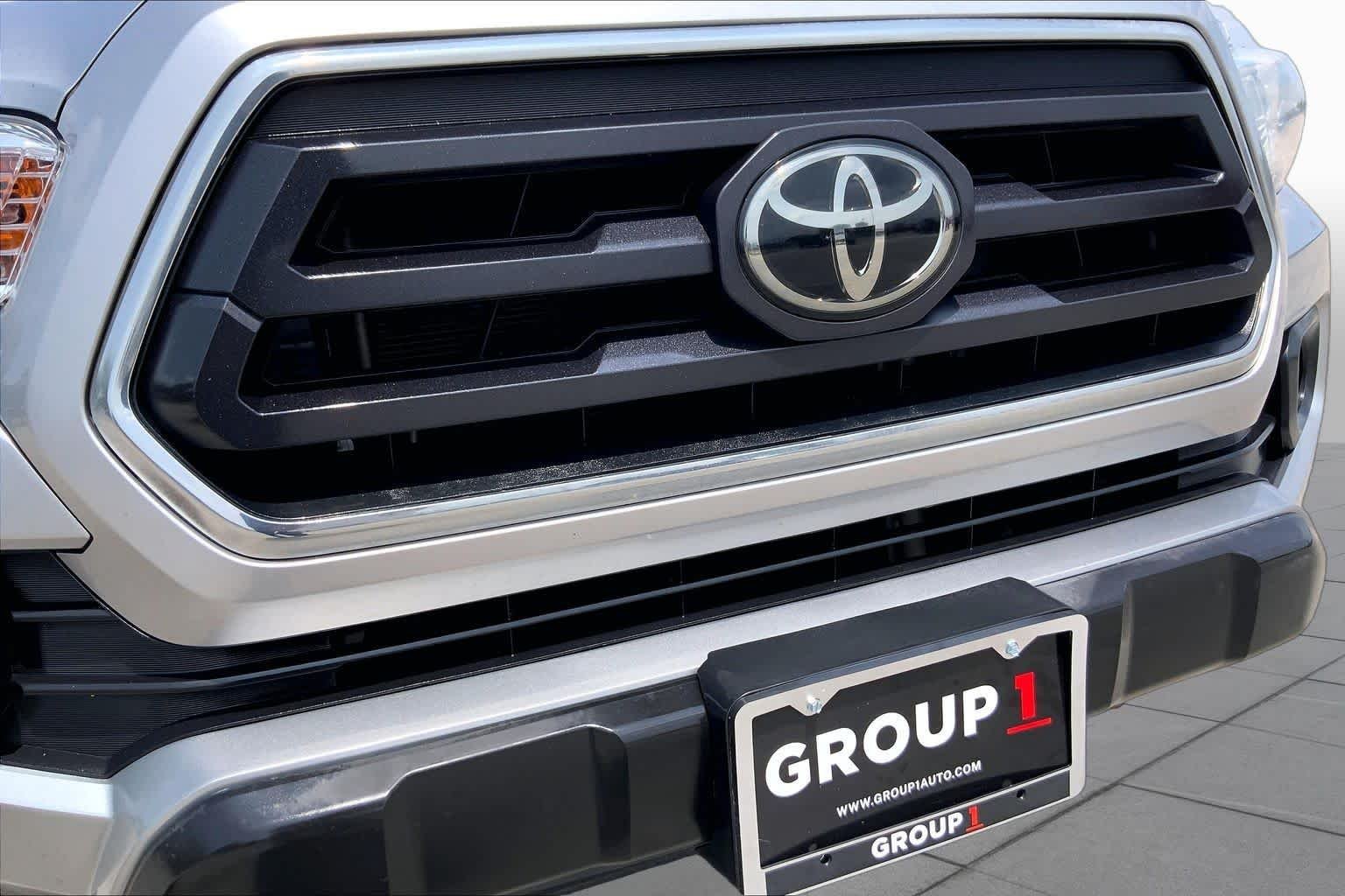 Used 2021 Silver Sky Metallic Toyota SR5 image 29