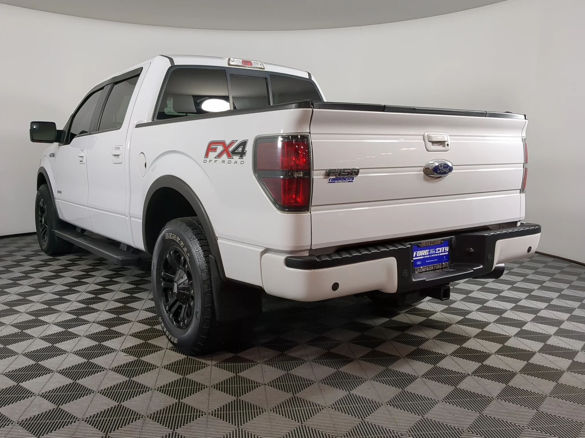 Used 2014 White Ford FX4 image 8