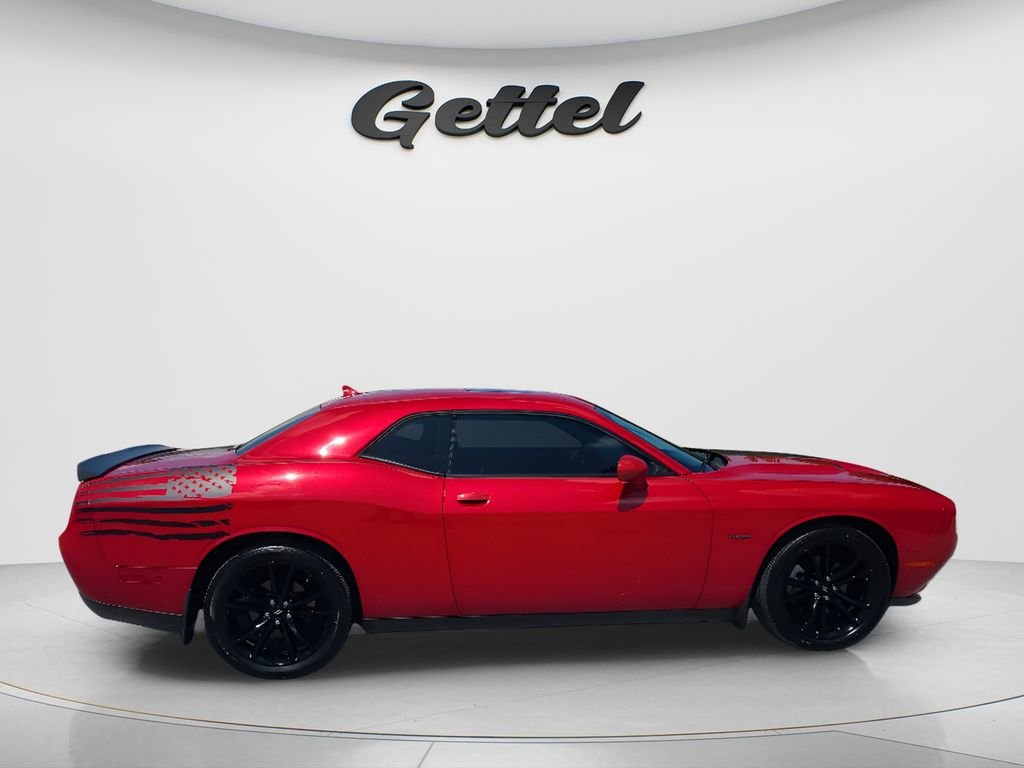 Used 2018 Red Dodge R/T image 4