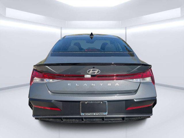 New 2026 Gray Hyundai SEL Sport Premium image 4