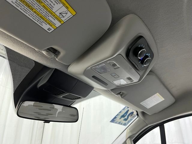 Used 2024 White Ford XLT image 21