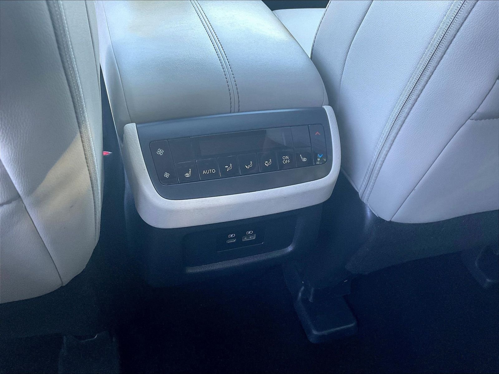 Certified Used 2023 Black Nissan SL image 11