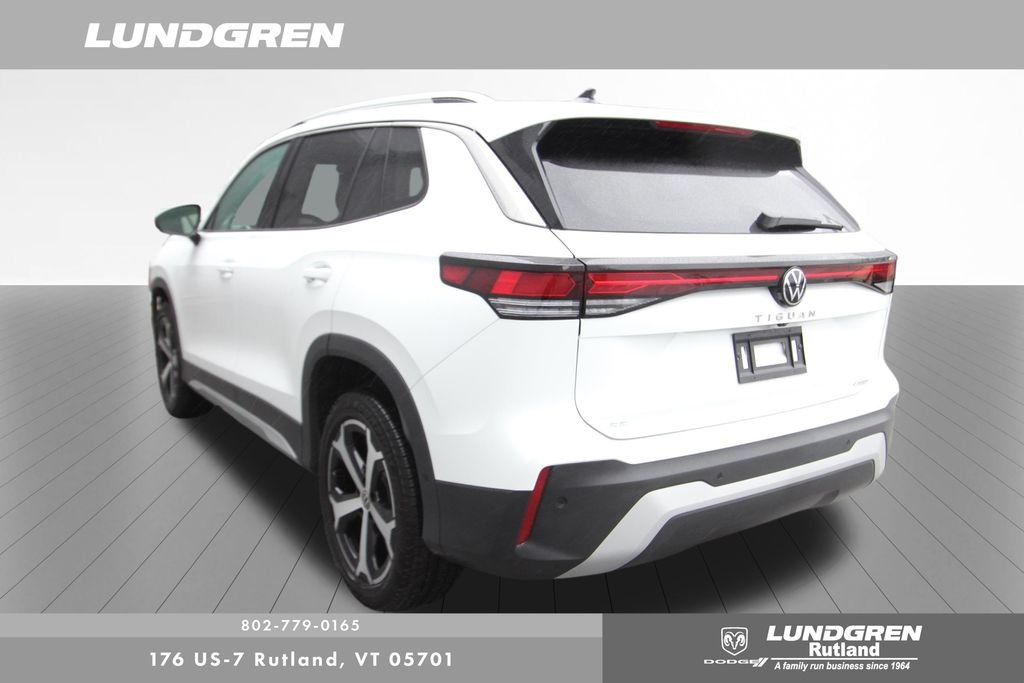 Used 2025 White Volkswagen 2.0T SE image 8