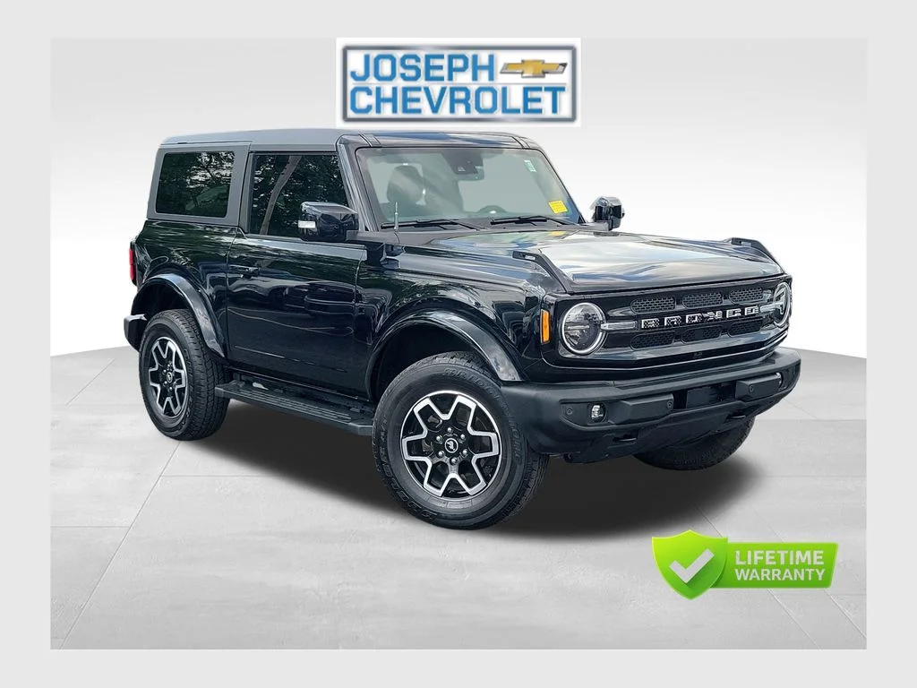 2023 Ford Bronco Outer Banks Advanced 4x4's photo