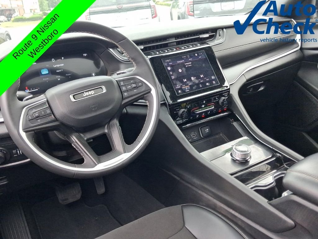 Used 2023 White Jeep Altitude X image 17