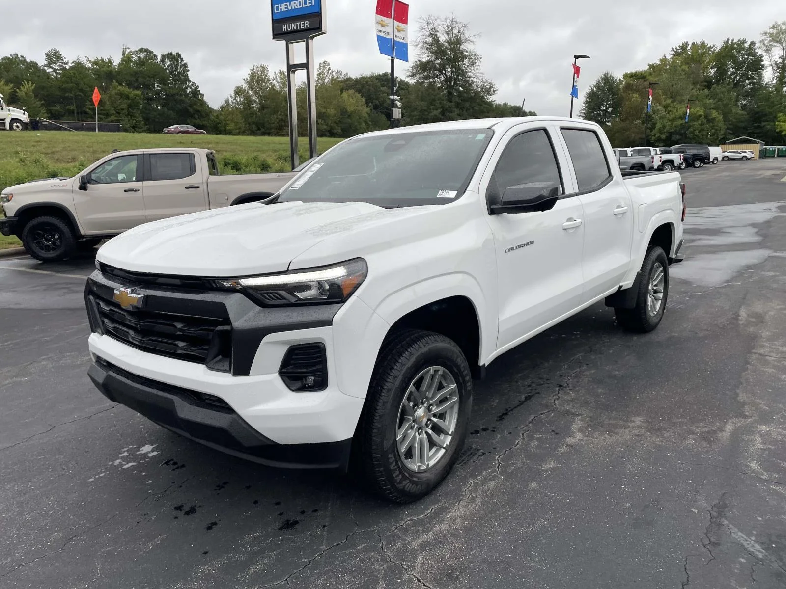 New 2026 Summit White Chevrolet LT image 3