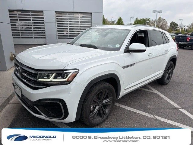 2022 Volkswagen Atlas Cross Sport SEL R-Line