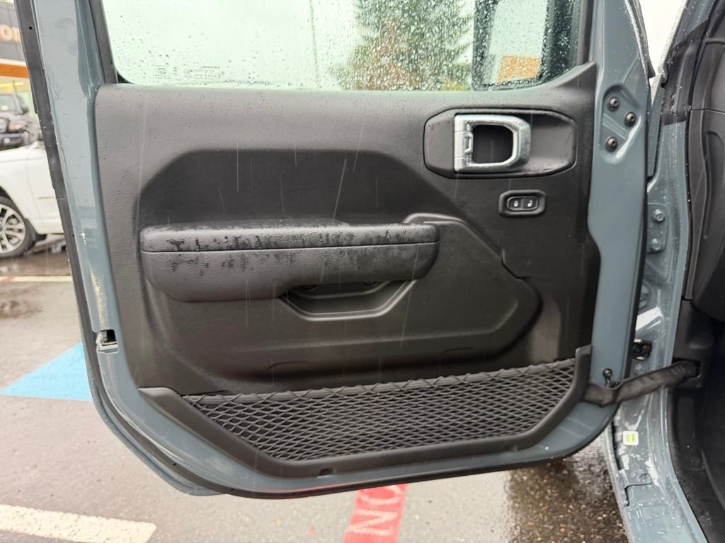 New 2026 Anvil Clear-Coat Exterior Paint Jeep Sport image 12