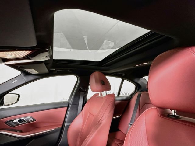 New 2026 Alpine White BMW 330i xDrive image 23